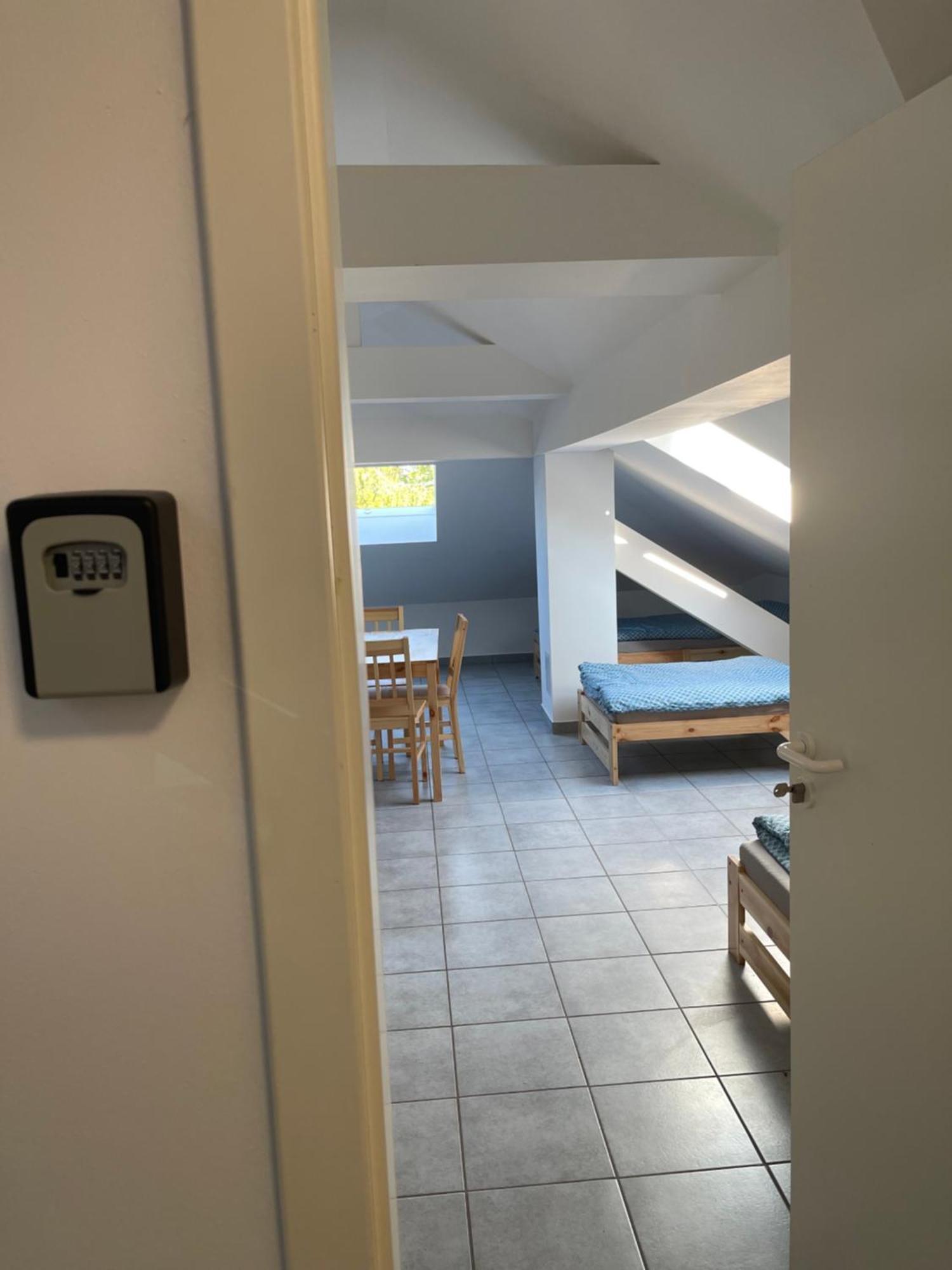 Kavkaz Restaurant & Hotel Lohmar Zewnętrze zdjęcie