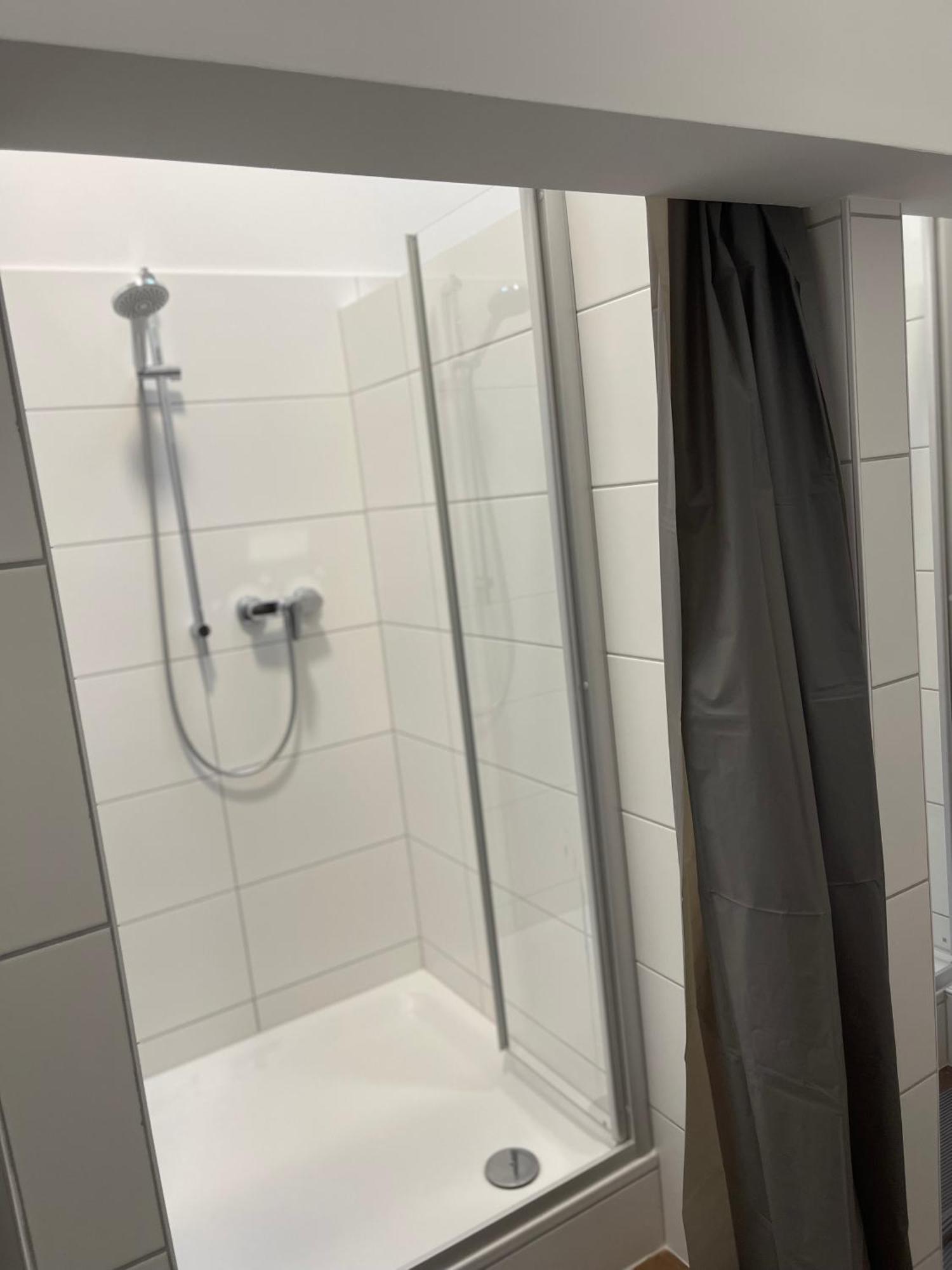 Kavkaz Restaurant & Hotel Lohmar Zewnętrze zdjęcie